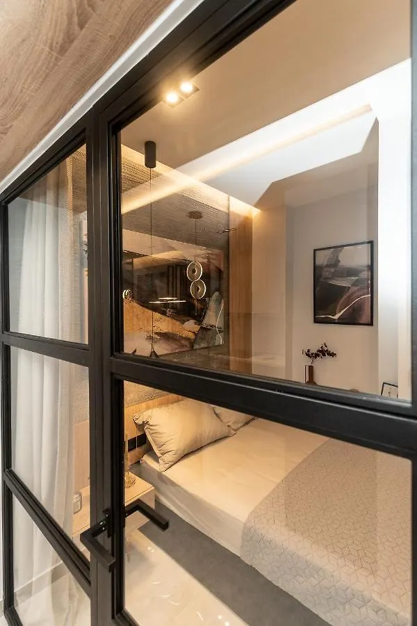 Zealot Apartment Thessaloniki