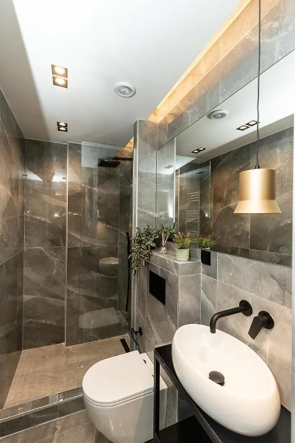 Zealot Apartment Thessaloniki